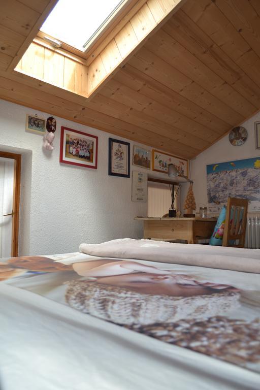 B&B La Tana Dell'Orso - Die Baerenhoehle Castello-Molina di Fiemme Exteriör bild